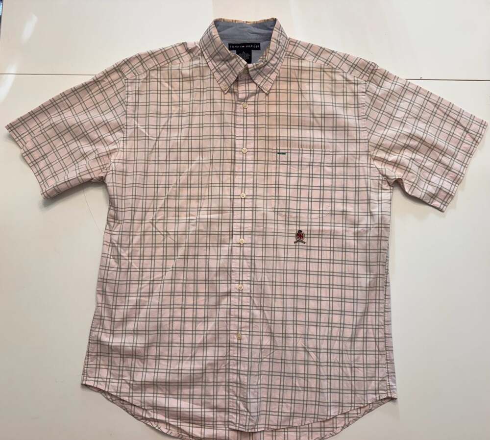 Tommy Hilfiger Men's Vintage Crest Logo Plaid Short Sleeve Button-Down Shirt